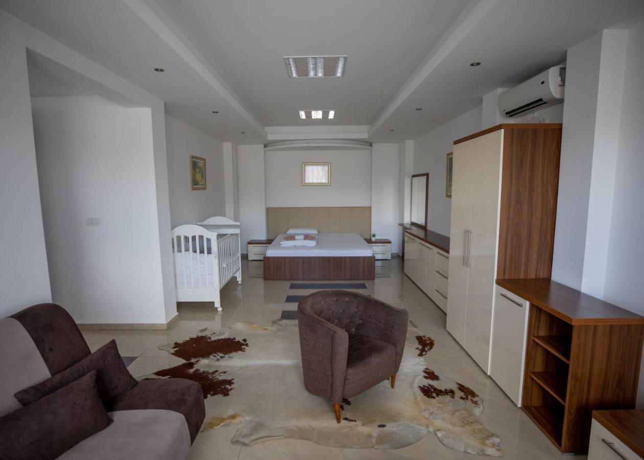 Guest House Agropapuk Šid Zewnętrze zdjęcie